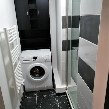 Apartment Moderne Entierement Renove